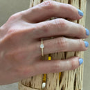 Anel Solitário Ouro 18k - 750 Pedra 3 Mm Zircônias Laterais